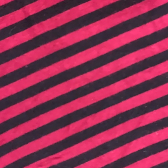 Gently worn red/black striped top with open black lace back - Picture 3 of 4